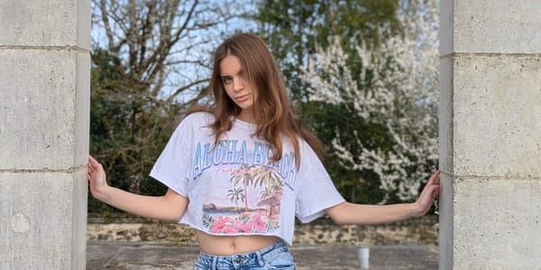 It's spring and I'm showing you a beautiful place !